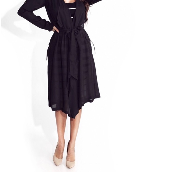 Nice black very light tissue top, brand new with tag - Picture 8 of 9